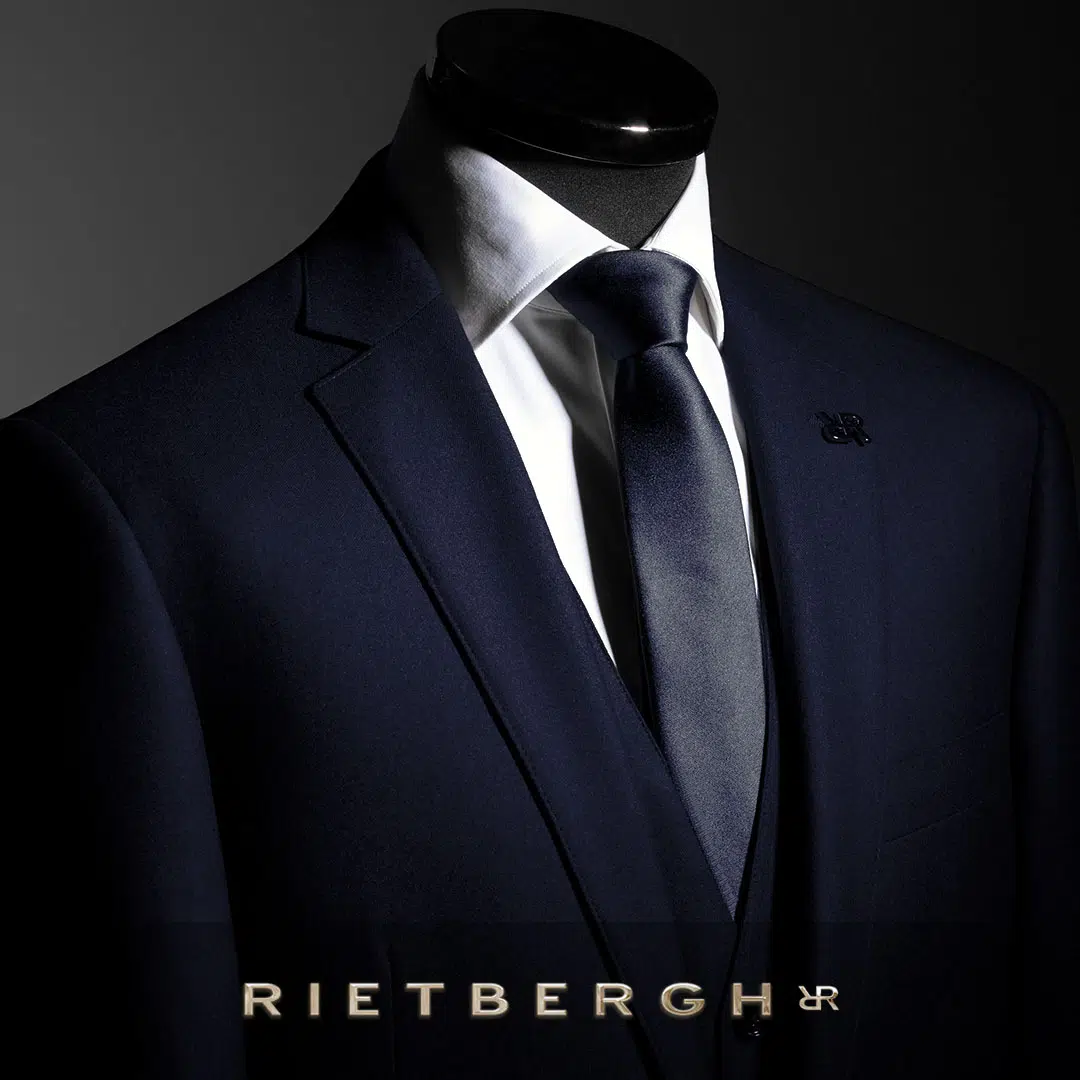 Blauw maatpak van Rietbergh