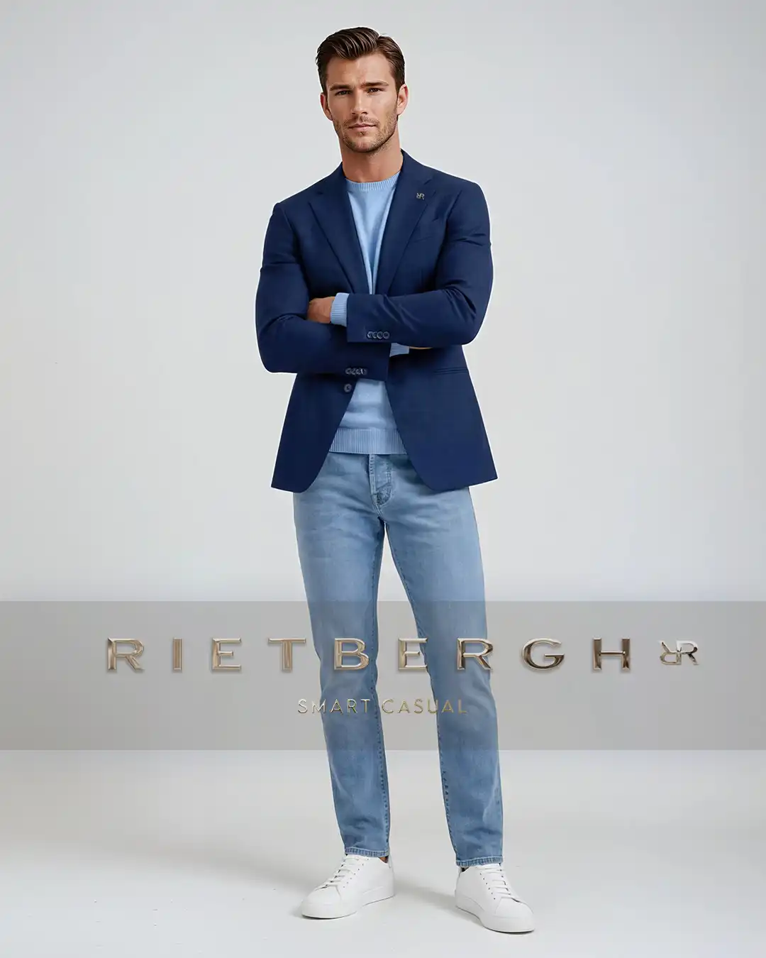 Smart-casual-sta-2026-0003 Smart casual outfit met een blauwe blazer en een blauwe trui en jeans op maat
