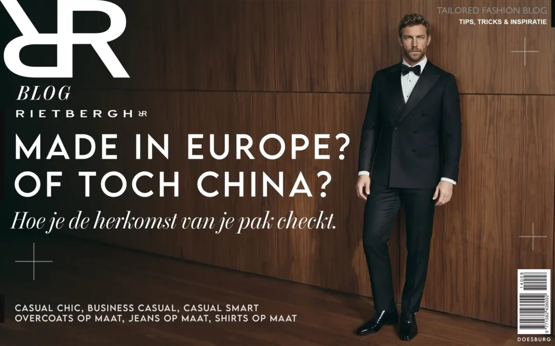 Een man in een zwart pak made in China voor een houten paneel